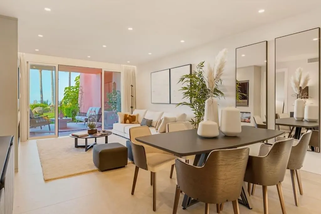 Luxury Ground Floor Apartment In Cabo Bermejo Estepona 0*,