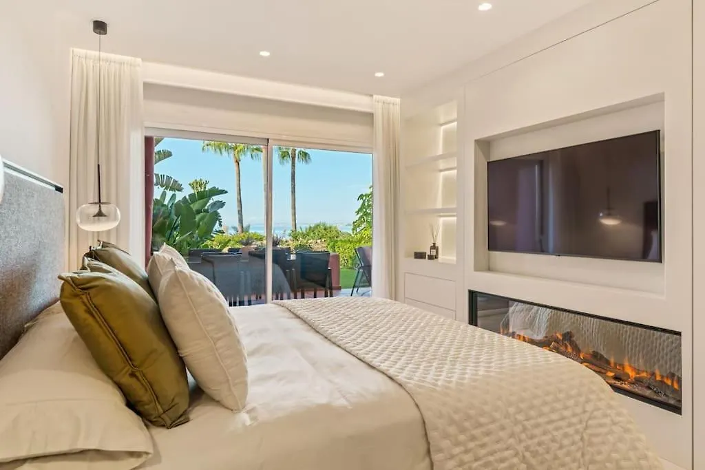 Luxury Ground Floor Apartment In Cabo Bermejo Estepona